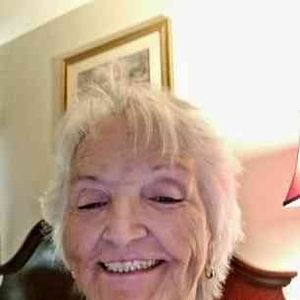 Meet your Posher, Carolyn